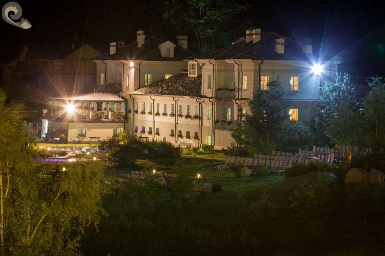 Appartamenti Lo Scoiattolo - Noce E Nocciola Pré-Saint-Didier Exterior photo